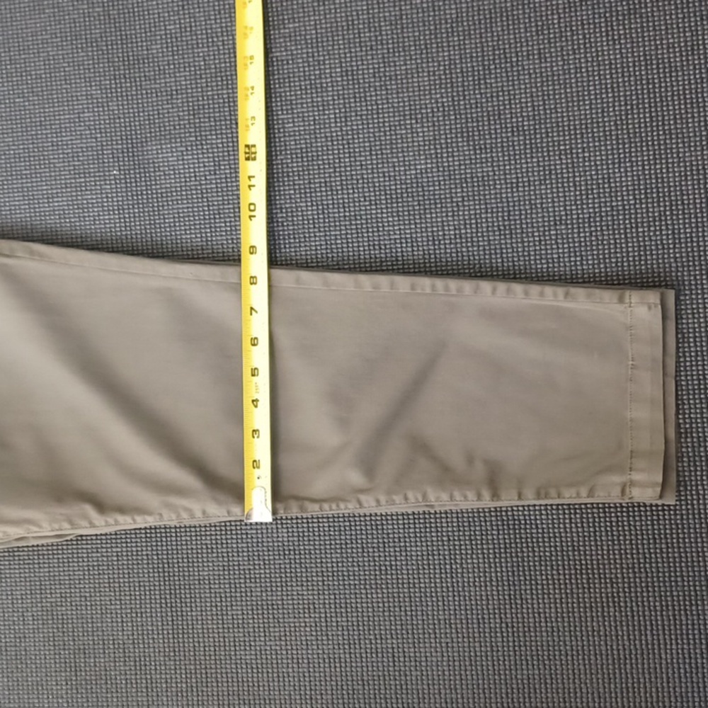 NWT - Size 11 green pants. "High-Rise Mom Pant". Light weight casual. Summer. - Picture 12 of 15